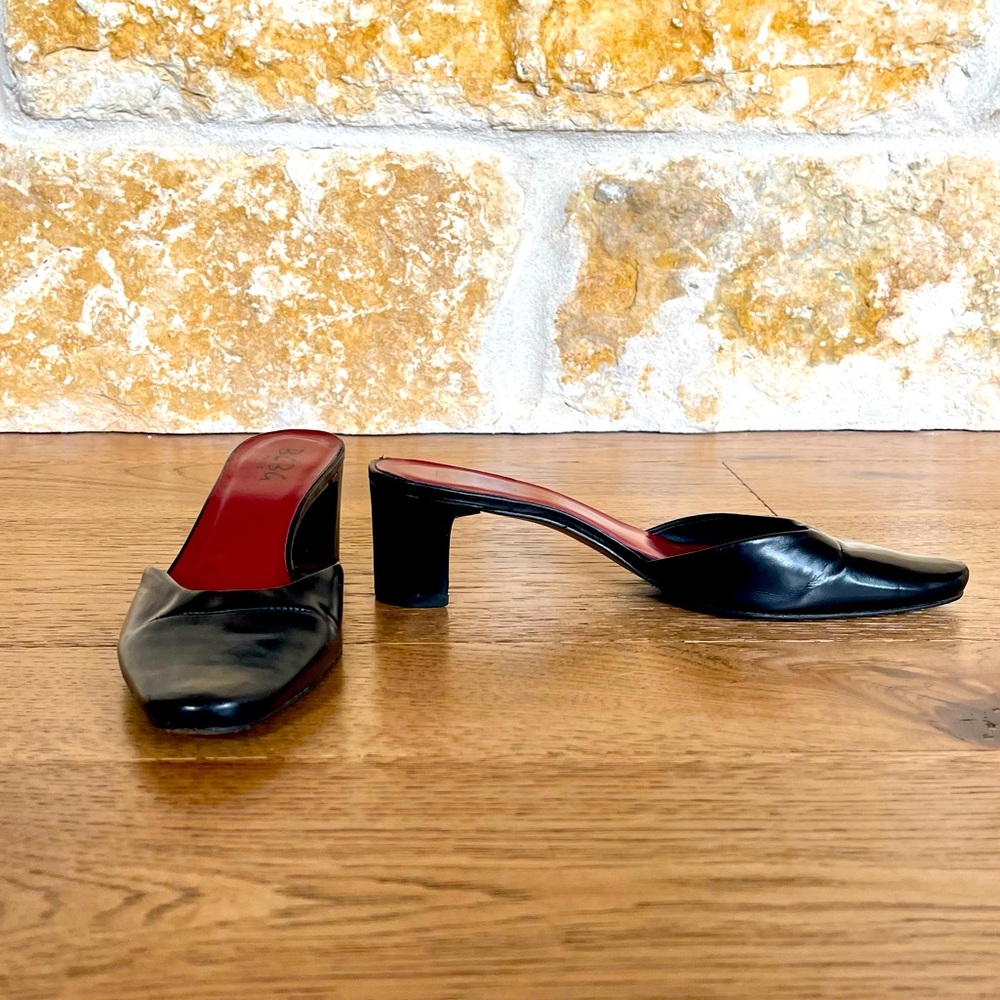 BCBG Paris Black Leather Mules ~ sz 35.5 (5.5)